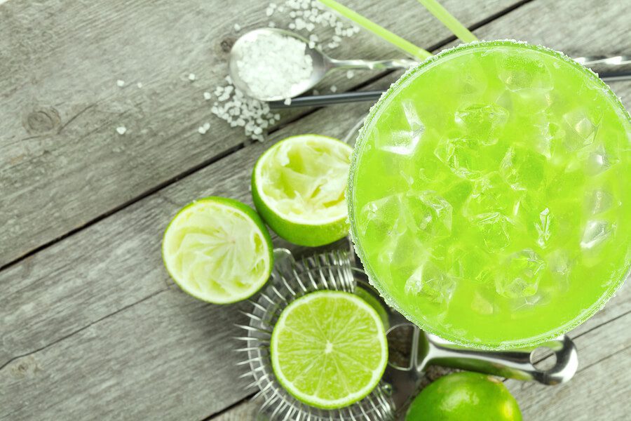 Easy Cocktail Recipe: Mezcal Cucumber Gatorita - HomeWetBar