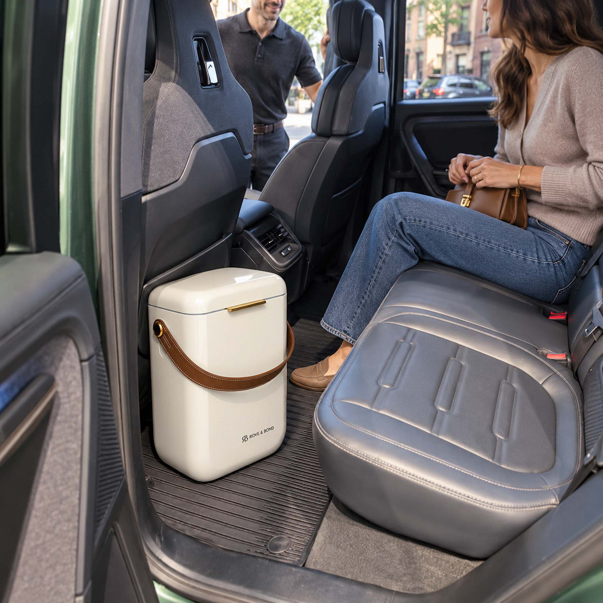 Rove & Bond Luxury Cooler Box