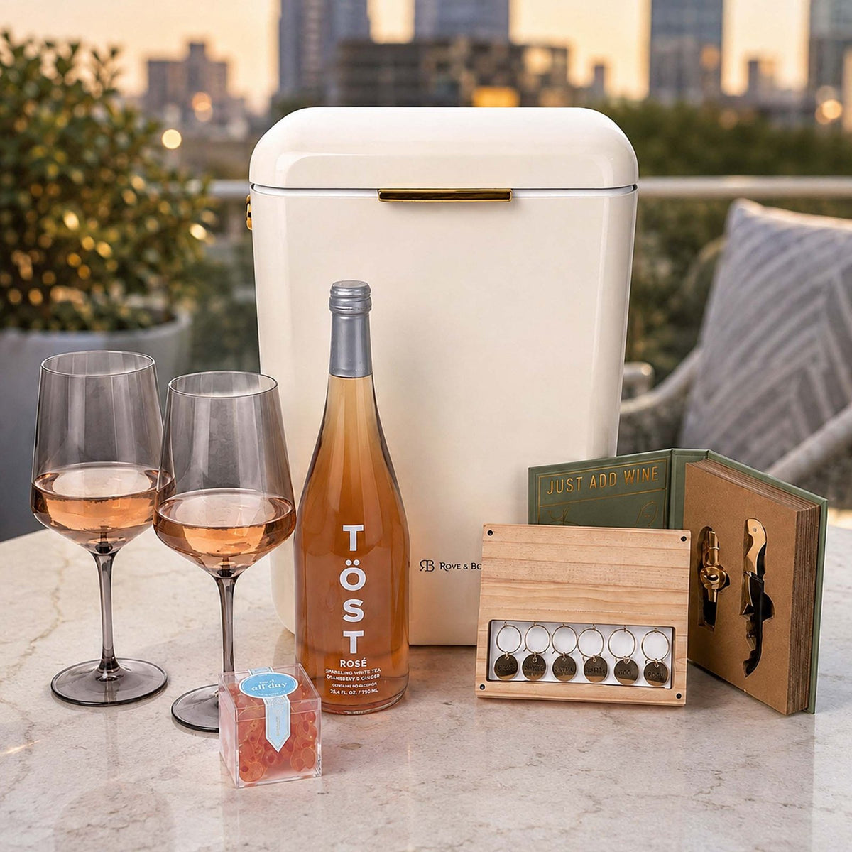 Cheers Mix & Mingle Wine Gift Set