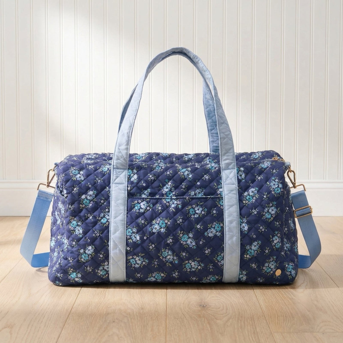 Elarin Quilted Duffle Carryall Weekender Bag