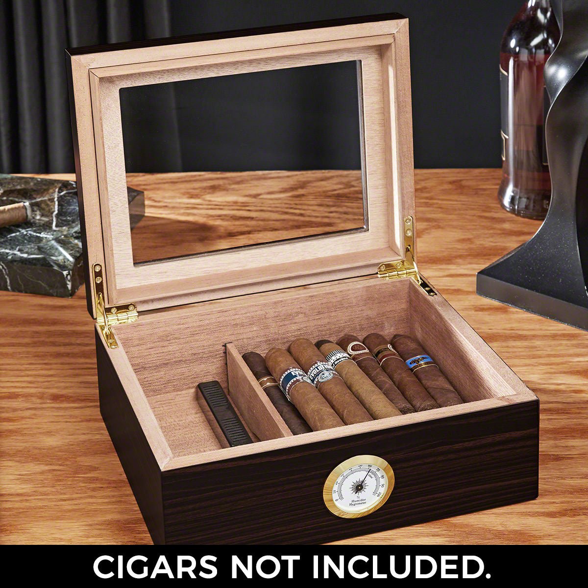 Oxley Personalized Cigar Glasses with Dante Cedar Cigar Humidor & Hygrometer 6pc
